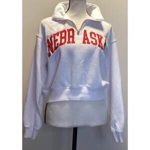Nebraska Cornhuskers White Sweatshirt , Women’s Size Medium Quarter Zip